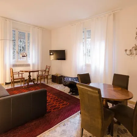 Dimora Delle Rose Apartment *